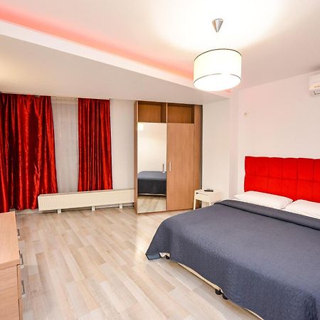 Dracula Adventure Tours Accommodation Βουκουρέστι Εξωτερικό φωτογραφία