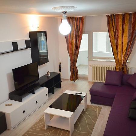 Dracula Adventure Tours Accommodation Βουκουρέστι Εξωτερικό φωτογραφία