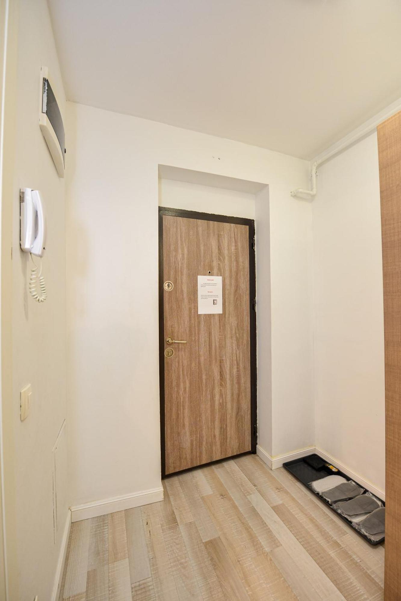 Dracula Adventure Tours Accommodation Βουκουρέστι Εξωτερικό φωτογραφία