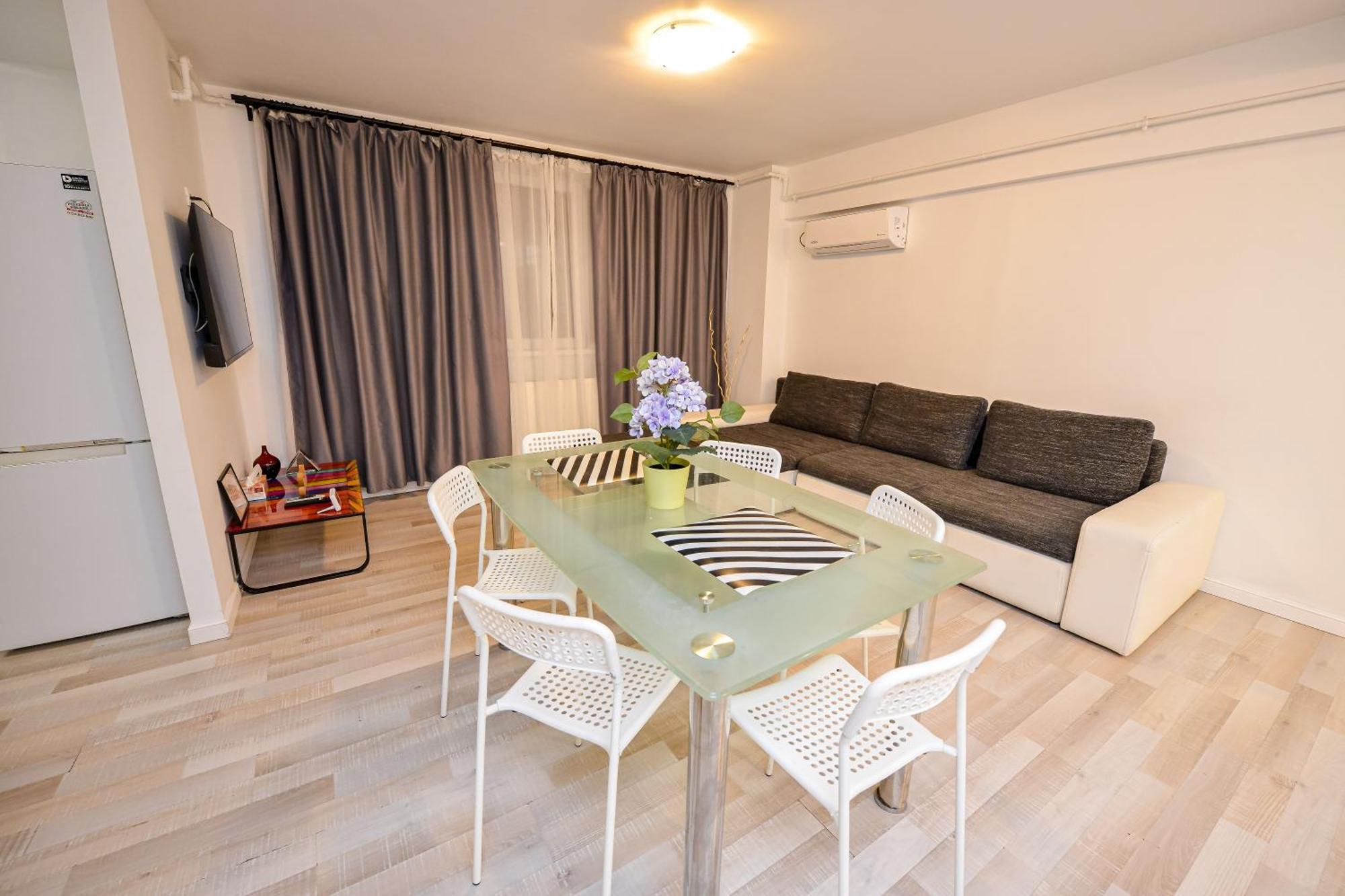 Dracula Adventure Tours Accommodation Βουκουρέστι Εξωτερικό φωτογραφία