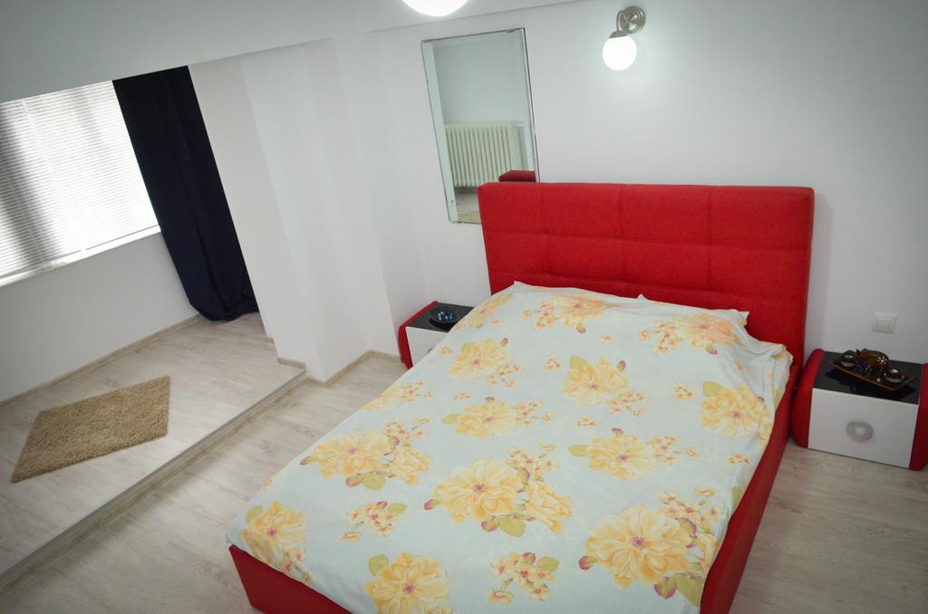Dracula Adventure Tours Accommodation Βουκουρέστι Εξωτερικό φωτογραφία